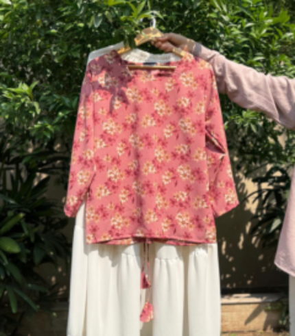 Elegant Floral Pink Top & White Chic Skirt Set